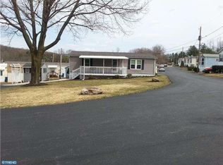 1 Forsynthia Ln, Glenmoore, PA 19343