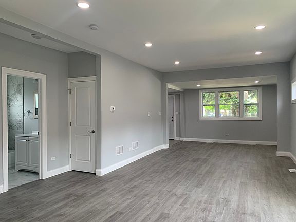 5th image of 610 S 11th Ave