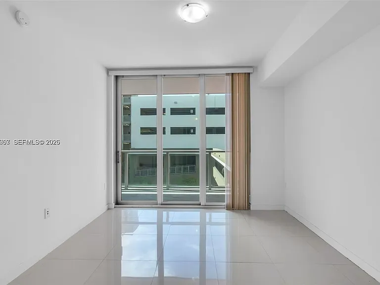 7825 NW 107th Ave — Photo 15