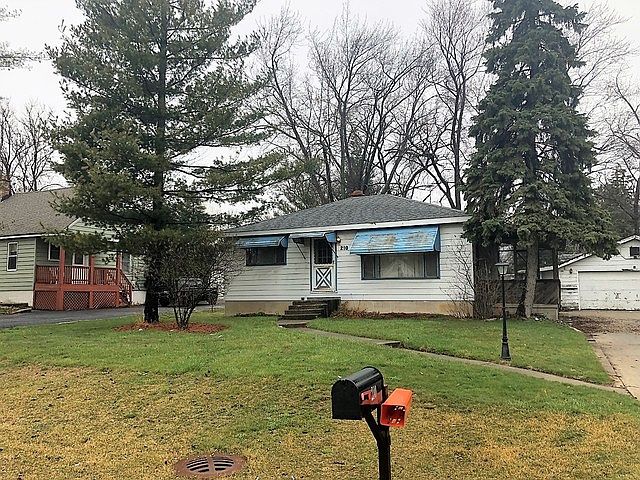 2nd image of 210 68th St