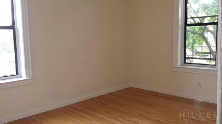 Rented by Hillel Realty Group | media 7