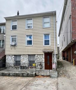 147 Van Winkle Ave, Jersey City, NJ, 07306