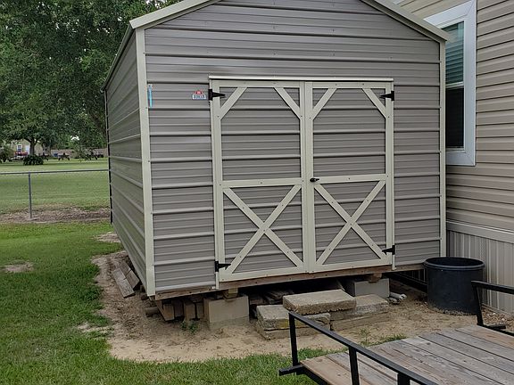 10x16 shed, shelves & loft