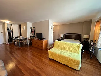 Sold by E Realty International Corp