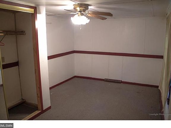 5th image of 56 Magnolia Ave W