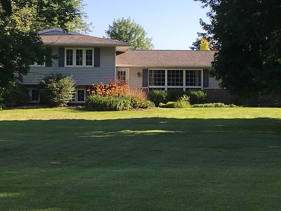 1st image of 23541-1355 North Ave