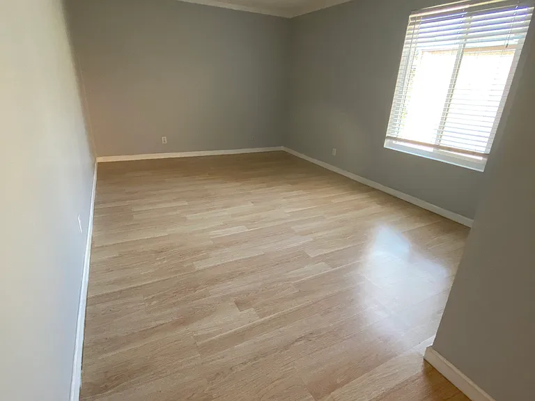 15425 Sherman Way #355 — Photo 6