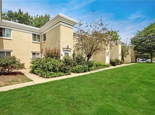 8 Lake Ave APT 2A, East Brunswick, NJ 08816