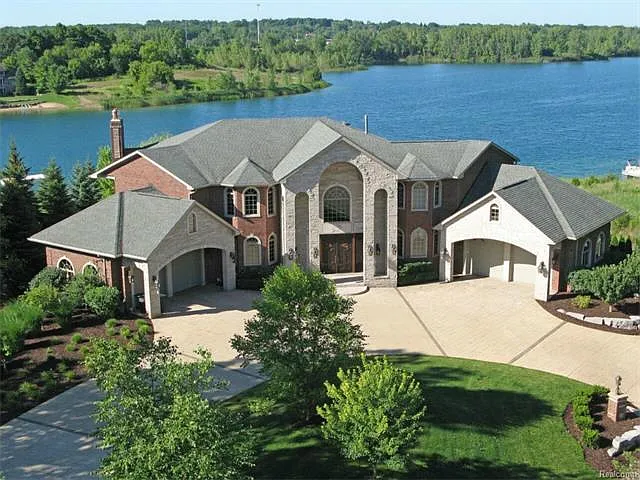 4292 Terra Ridge Dr photo 1