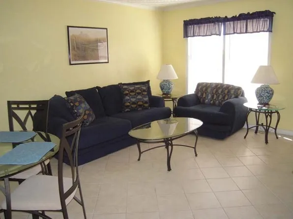 401 21st St APT 3, Virginia Beach, VA 23451