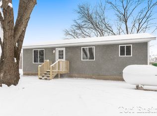 10826 Allchin Rd, Fenwick, MI 48834