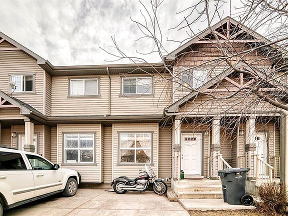 3rd image of 111 E Ranch Ridge Mdw