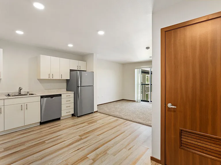 Ovation at Paine Field 55+ Senior Community — Photo 41