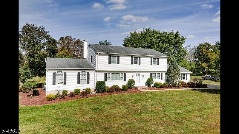 1st image of 110 Hill Top Ln