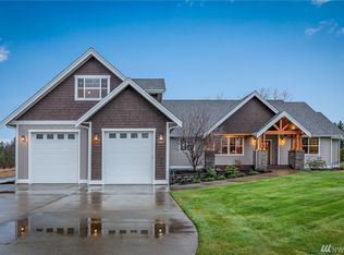 5837 Crystal Springs Ln, Bellingham, WA 98226