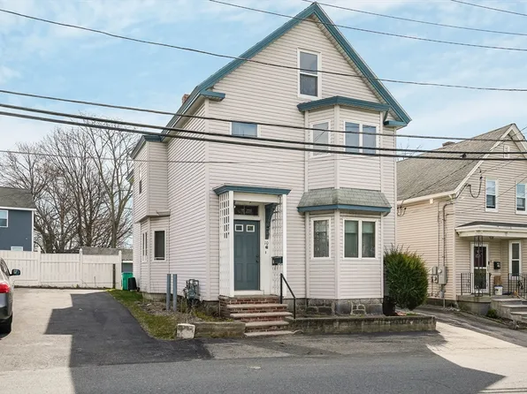 10 Payton St, Lowell, MA 01852