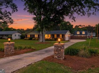 512 Cherokee Rd, Cedartown, GA 30125