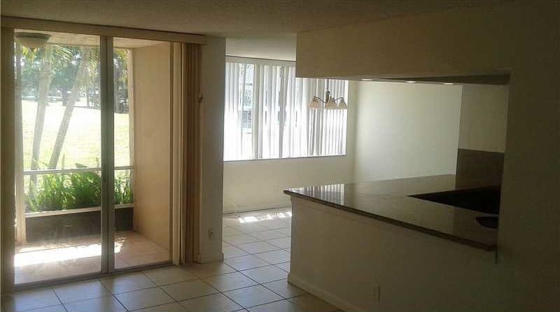 1st image of 9441 Live Oak Pl APT 109