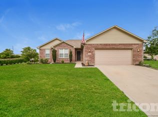 204 Myers Rd, Danville, IN 46122
