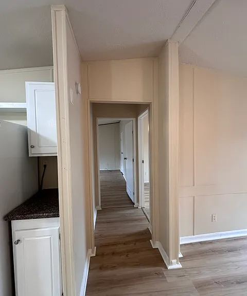 714 Baldwin Ave — Photo 3