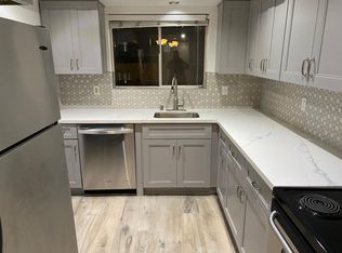 6451 Canterbury Dr #104, Culver City, CA 90230