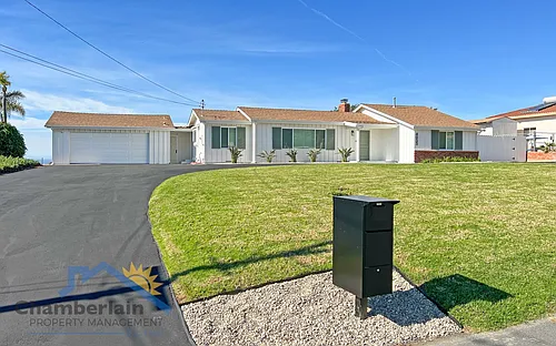 4033 Skyline Rd Photo 1