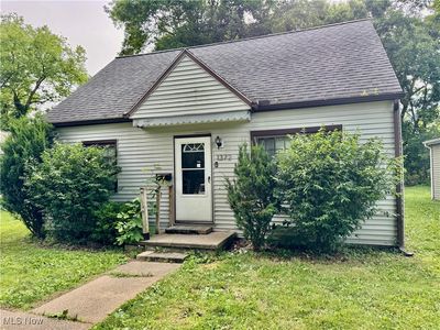 1372 Frederick Blvd, Akron, OH, 44320