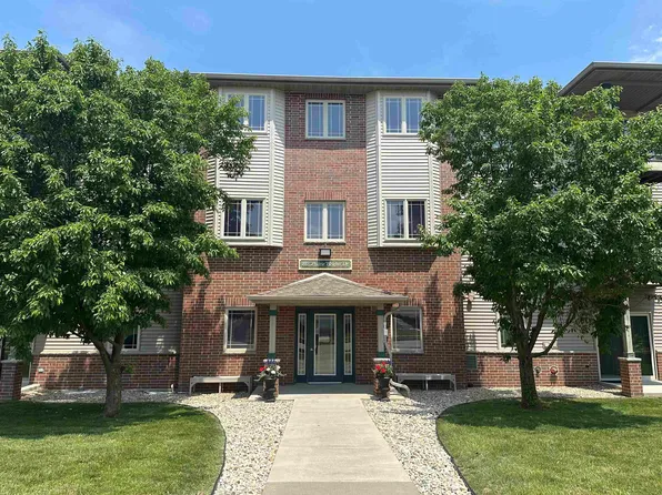 102 Prairie Heights Dr APT 115, Verona, WI 53593