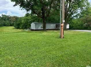 615 Liberty Rd, Harrisburg, IL 62946