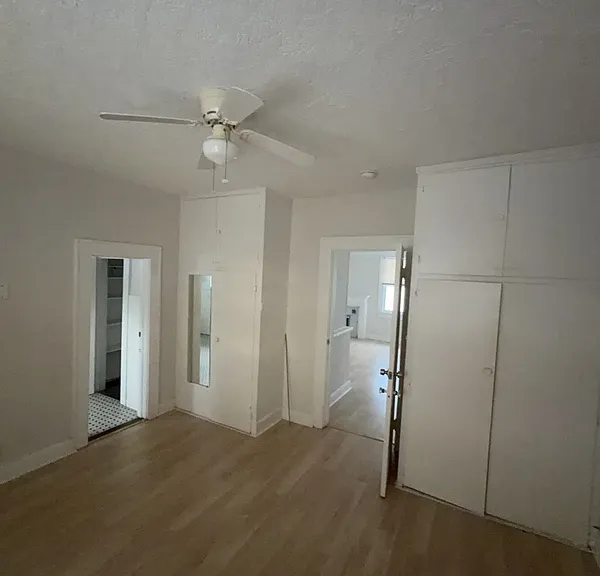2904 W Chestnut St #3 — Photo 4