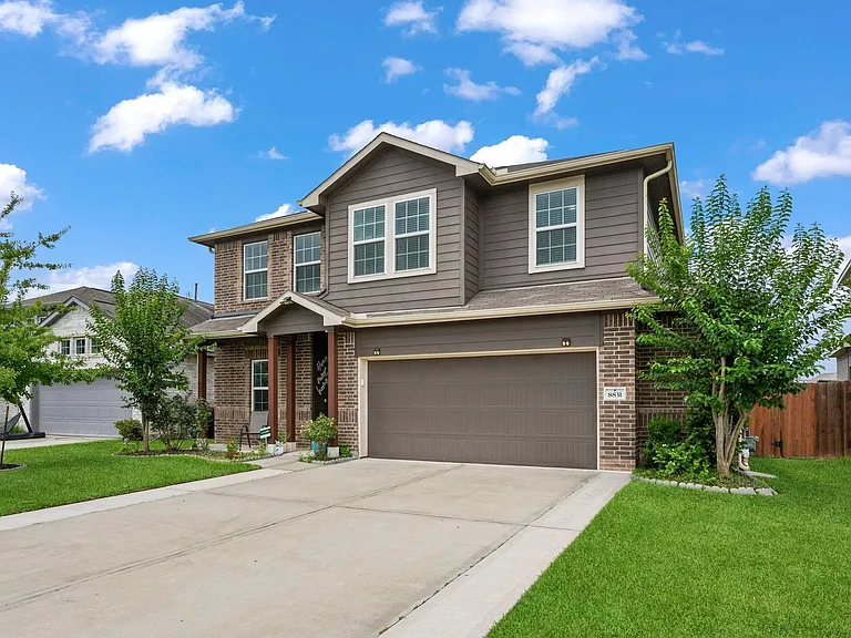 8831 W Crescent Lake Cir — Photo 2