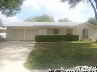 555 Bertetti Dr, San Antonio, TX 78227