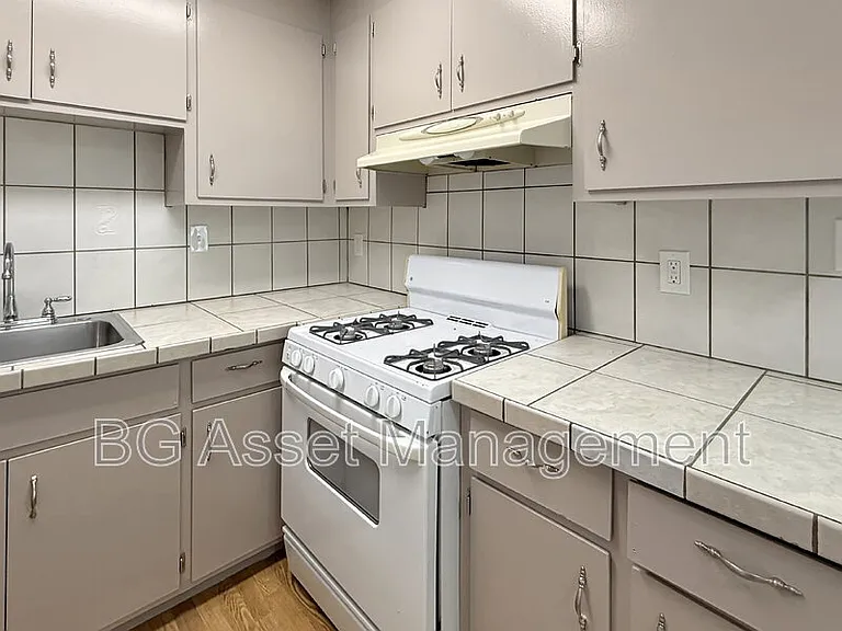 1610 Sanford Ave #3 — Photo 6