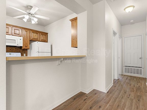 2nd image of 10015 Amber Cir