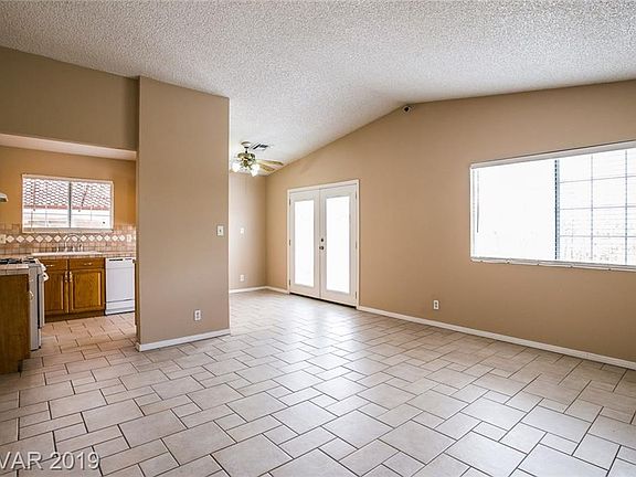 4th image of 6438 Alomar Ave