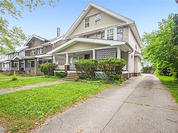 2nd image of 3033 West Blvd