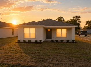 6020 12th St, Zephyrhills, FL 33542