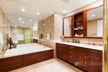 Rented by (Legacy) Elegran