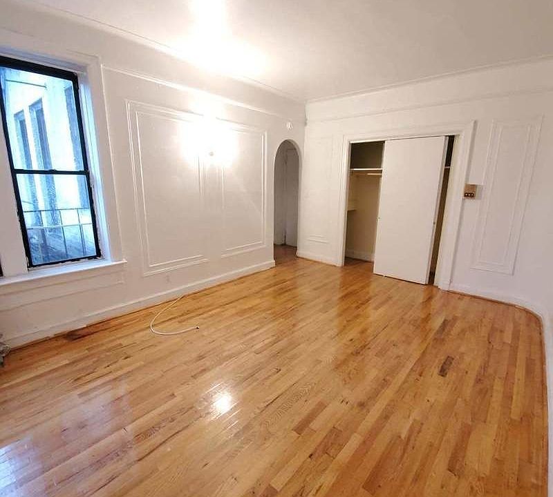 1st image of 1296 Pacific St #50