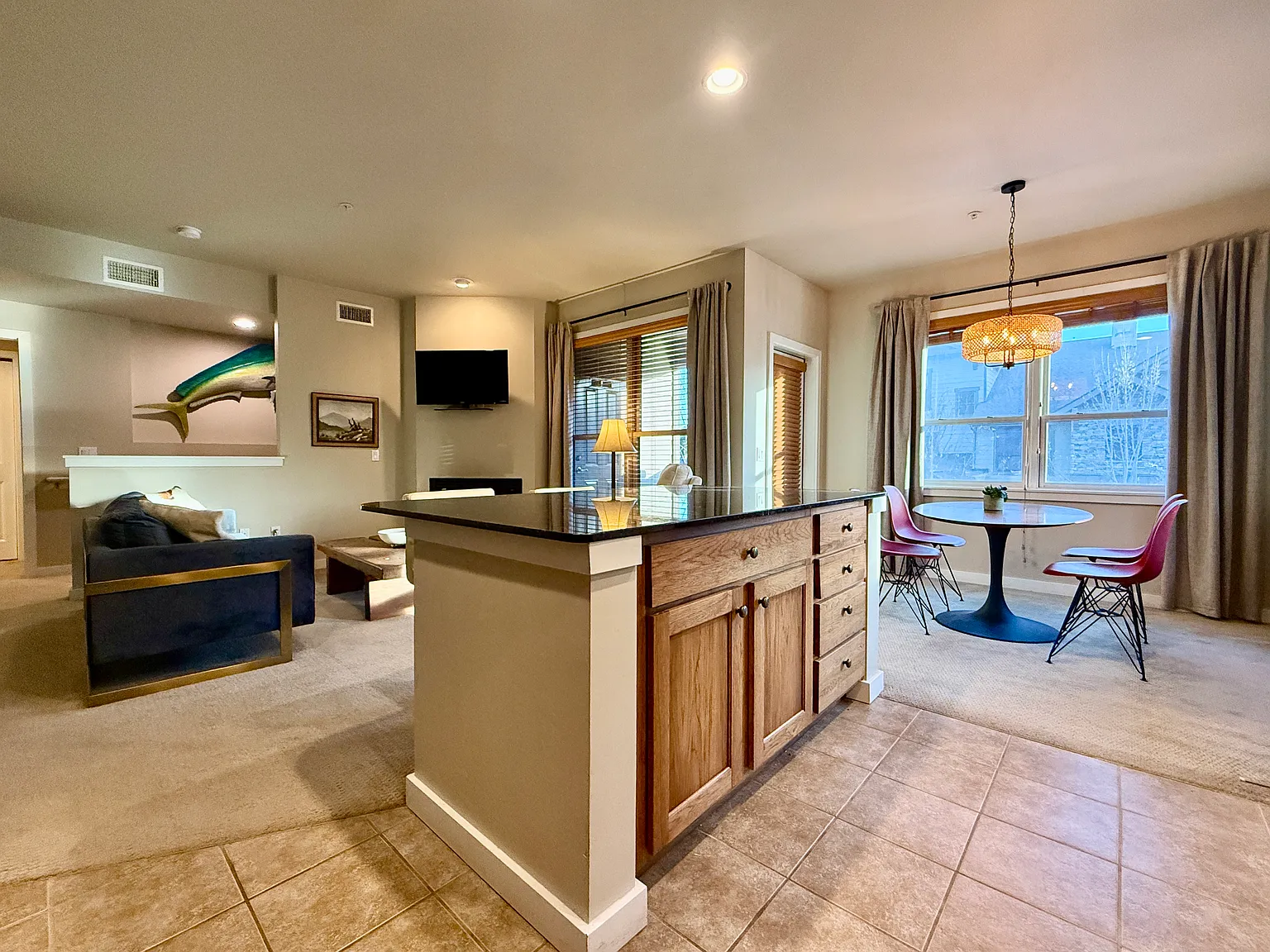 1 bed, 1.5 bath, 990 sqft, $2,500 — Photo 1