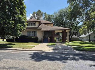 650 Dakota St, Akron, IA 51001