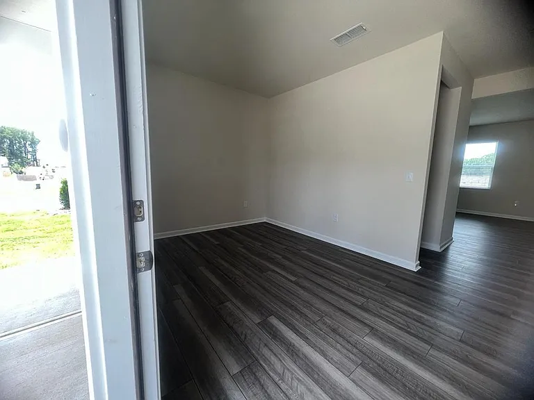 1801 Luna Way — Photo 2