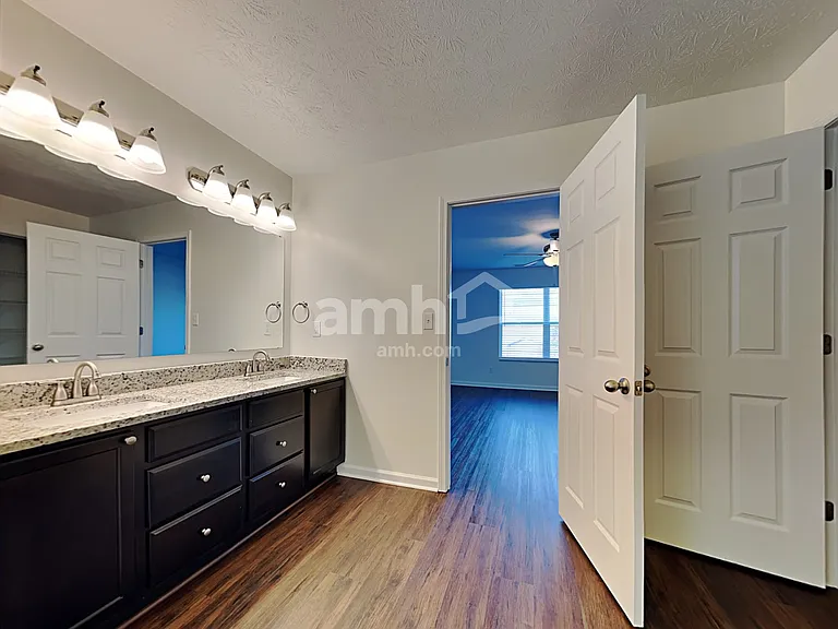 906 Northwich Ave — Photo 13
