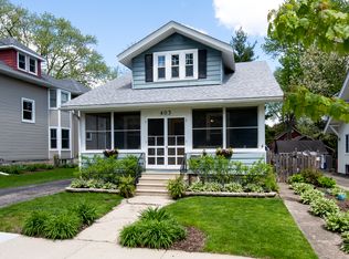 403 Morton St, Batavia, IL 60510