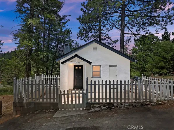 32822 Deer Lick Dr, Running Springs, CA 92382