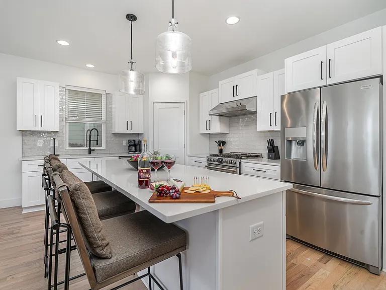 1701 Lischey Ave — Photo 15