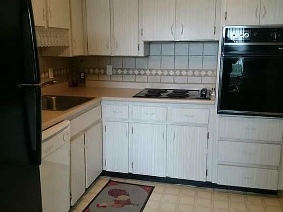 3rd image of 2467 Finlandia Ln APT 55