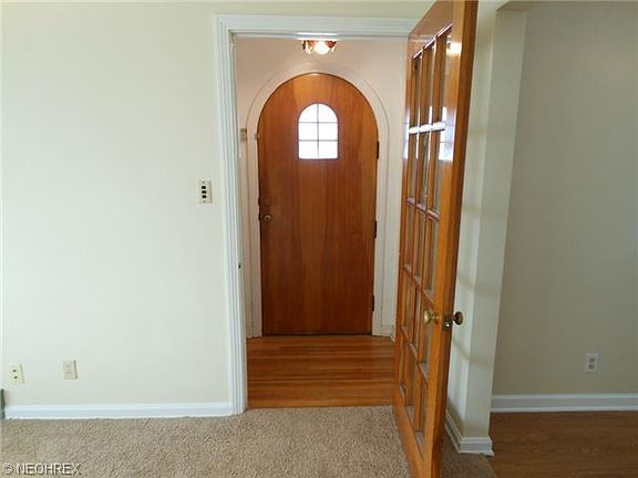 3rd image of 6804 Dellbank Dr