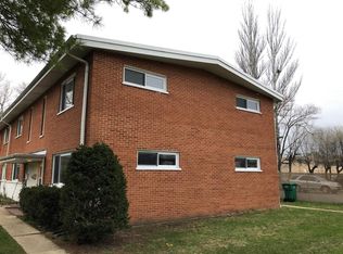 107 Deborah Ln, Wheeling, IL 60090