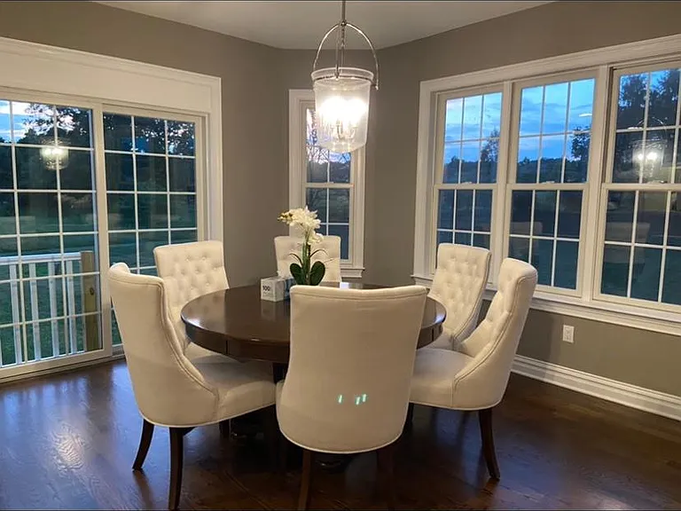 Breakfast room